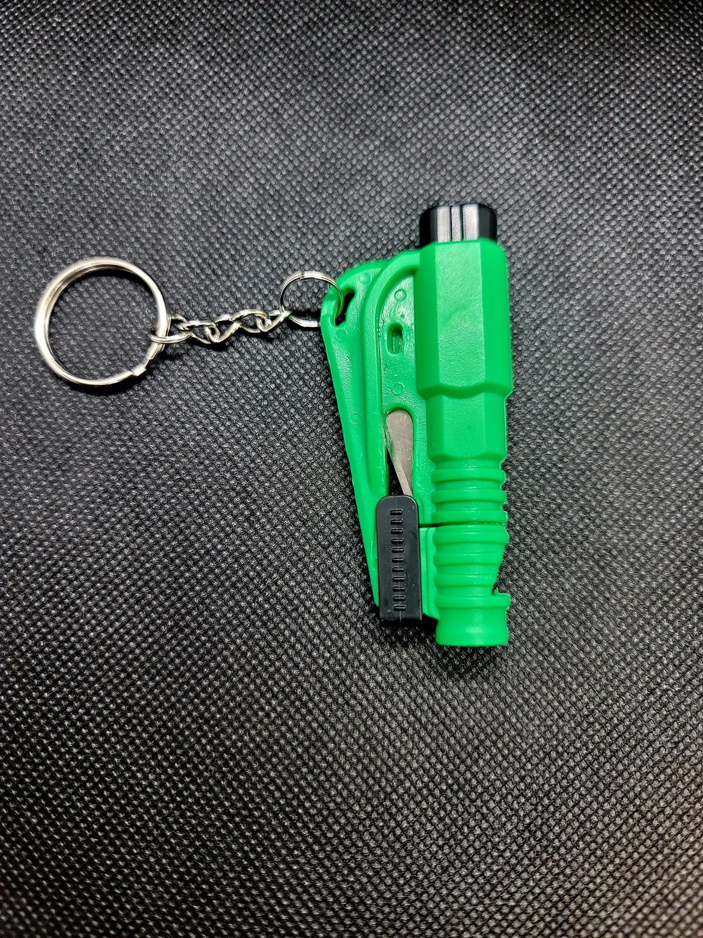 Seatbelt cutter /multifunction tool