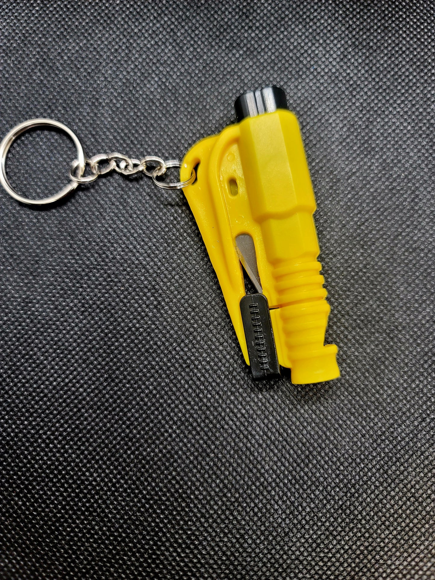 Seatbelt cutter /multifunction tool